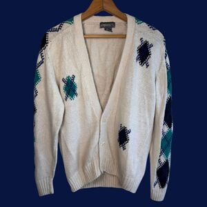 Vintage 80s JT Beckett Argyle Cardigan